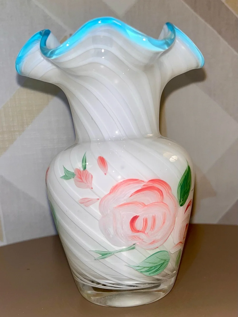 Fenton White Glass Vase with Pink Roses and Blue-Rim